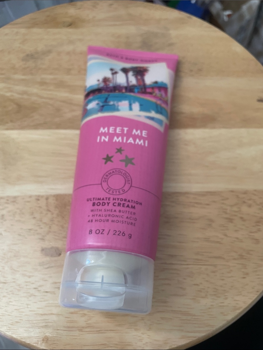 Bath & Body Works Meet Me in Miami Body Cream - Pink